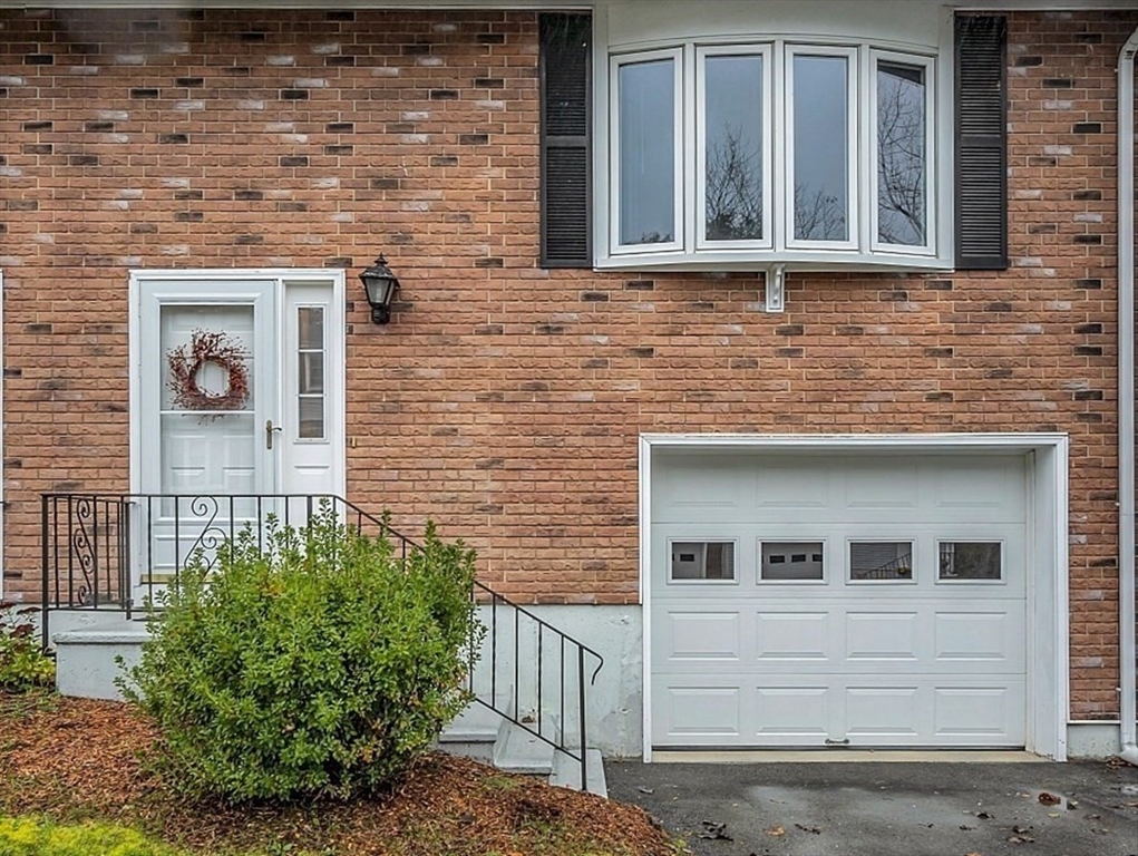 67 Plantation Rd., Oxford, Massachusetts 01540