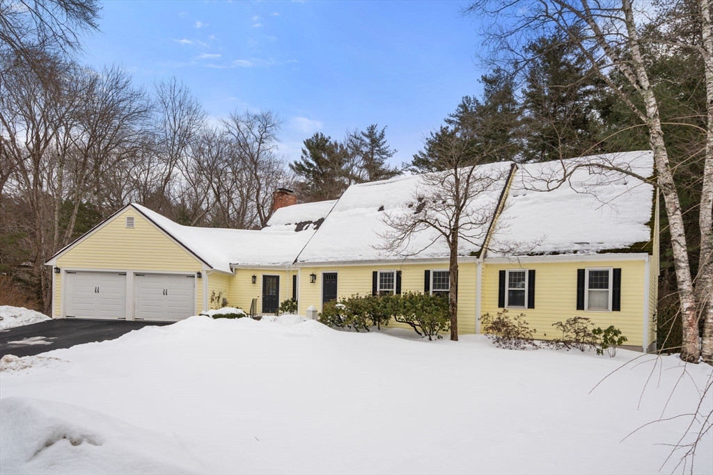 173 Conant Rd, Weston, Massachusetts 02493
