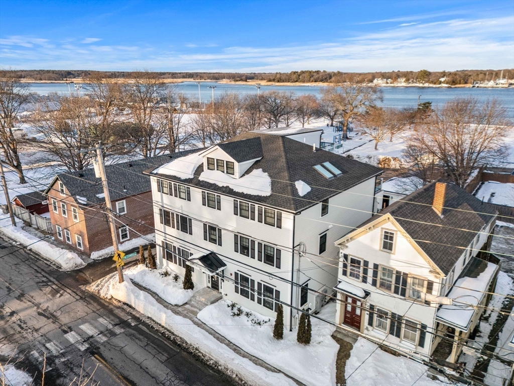 182 Merrimac St, Newburyport, Massachusetts 01950