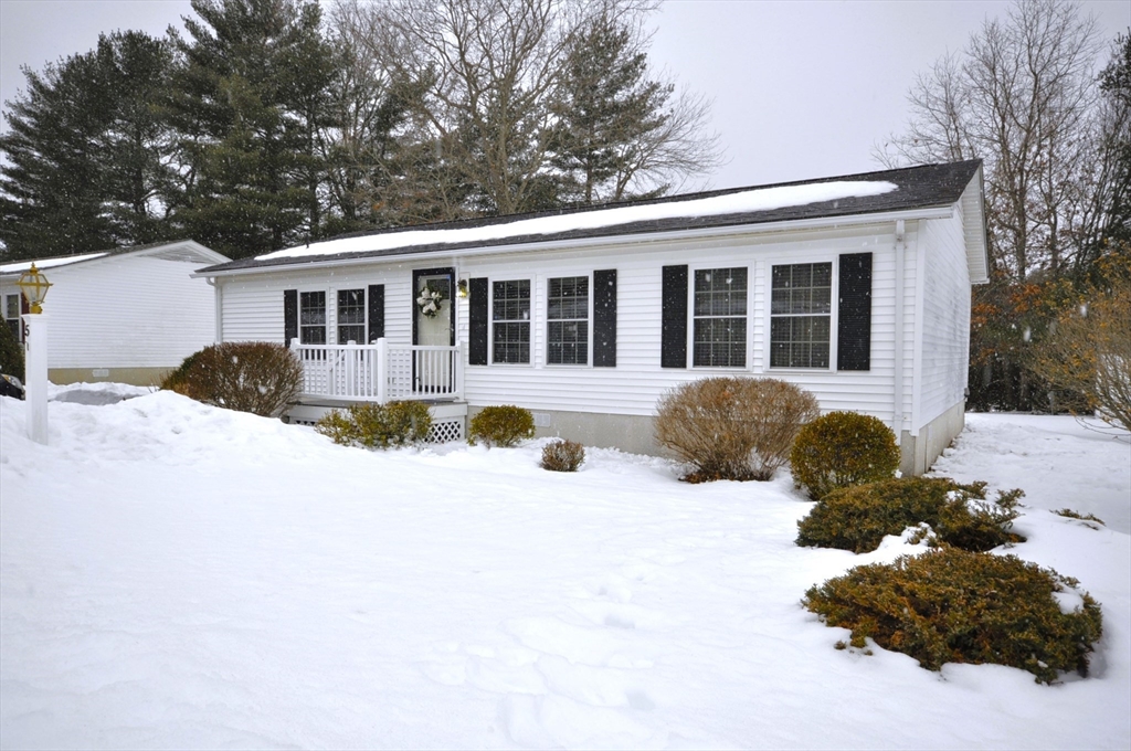 5 Country Drive, Bridgewater, Massachusetts 02324