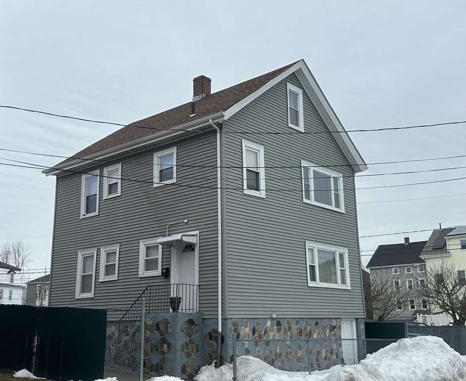207 Morgan St, Fall River, Massachusetts 02721