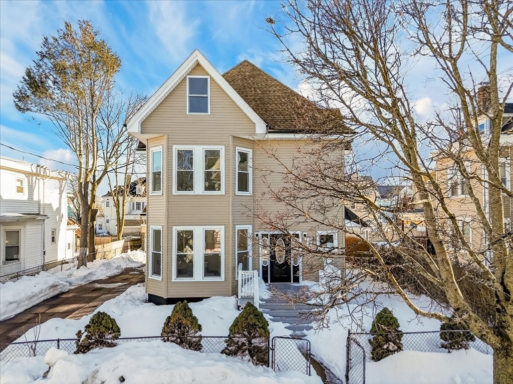 34 Winthrop St, Brockton, Massachusetts 02301