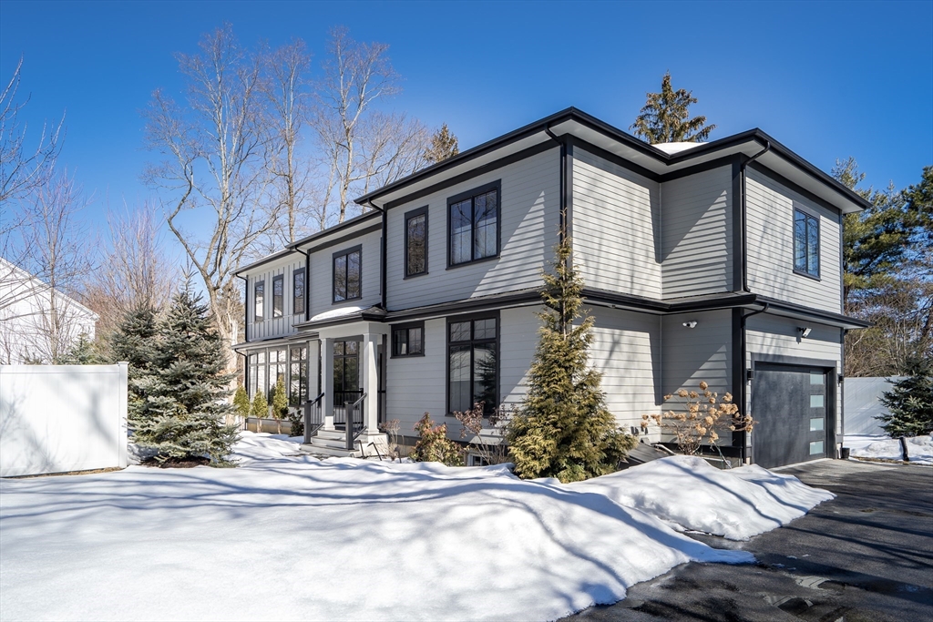 32 Lantern Lane, Wellesley, Massachusetts 02481