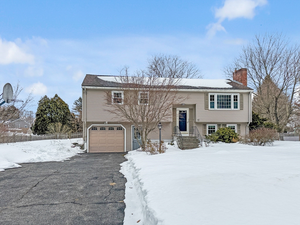 10 Thoreau Rd, Northborough, Massachusetts 01532