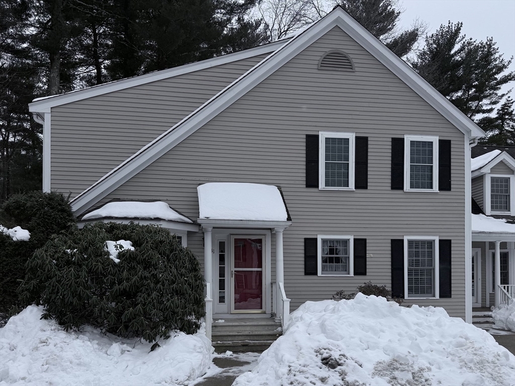 31 Bellwood Cir, Bellingham, Massachusetts 02019