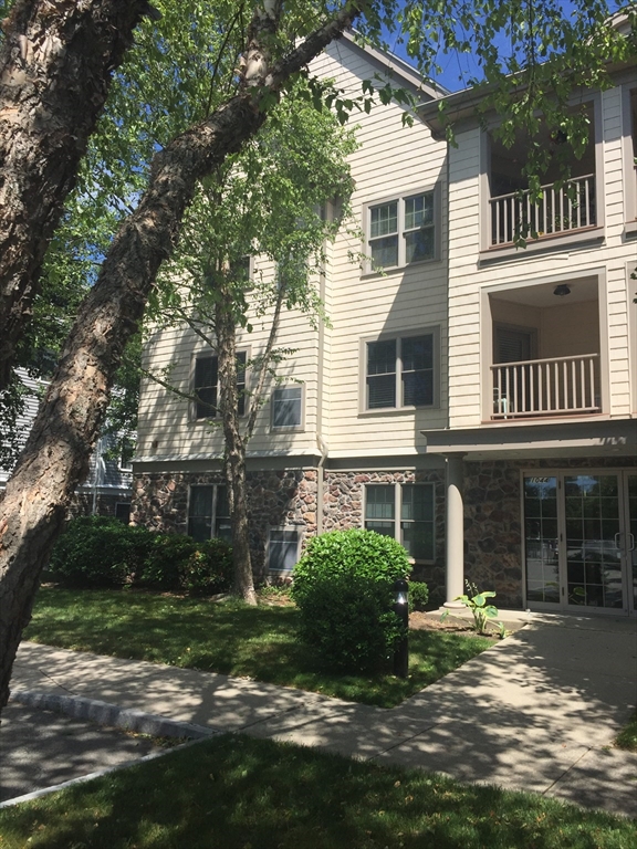 1044 Victoria, New Bedford, Massachusetts 02745