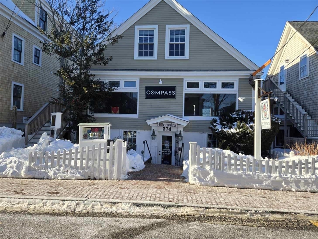 374 Commercial Street, Provincetown, Massachusetts 02657