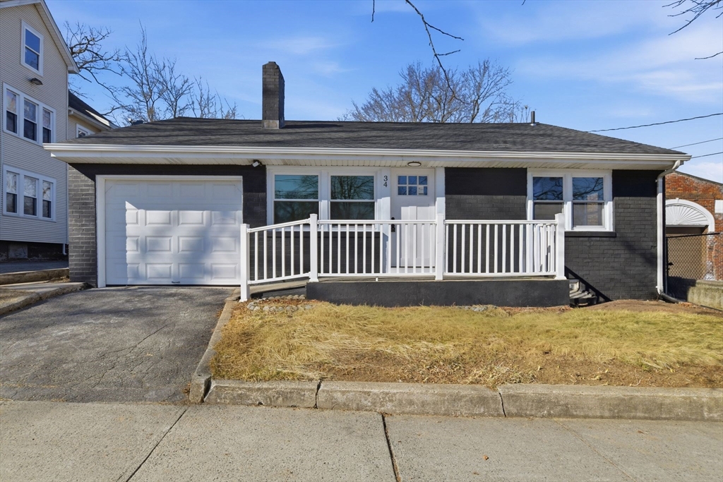 34 Elsie St, Springfield, Massachusetts 01109