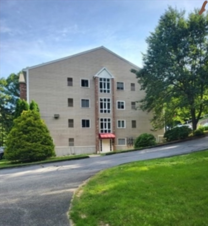 44 Maria Ave, Southbridge, Massachusetts 01550