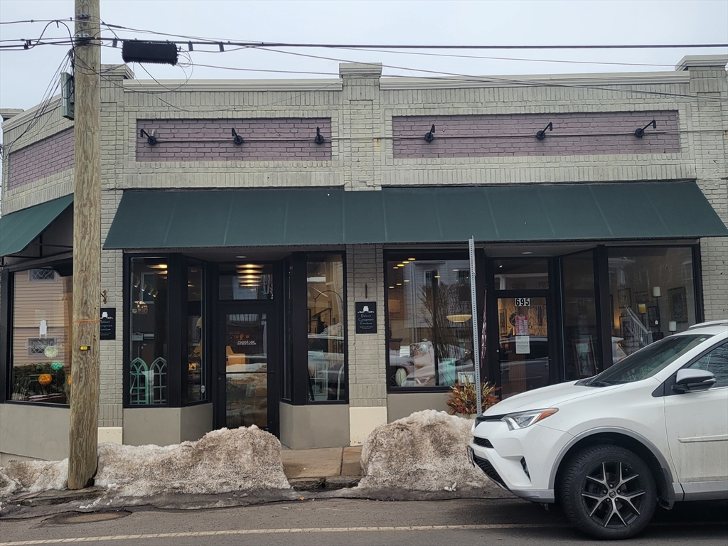 695-697 Belmont Street, Belmont, Massachusetts 02478