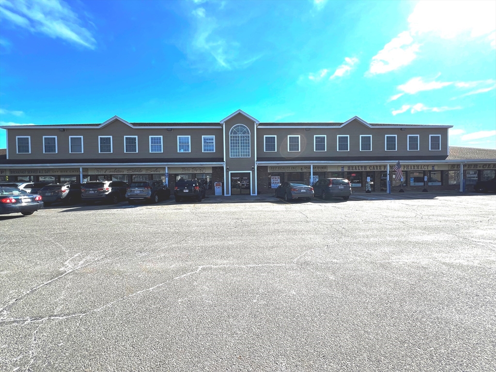 14 Loon Hill Road, Dracut, Massachusetts 01826