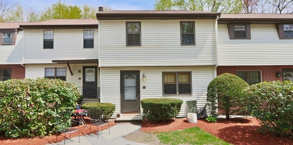 935 Methuen St, Dracut, Massachusetts 01826