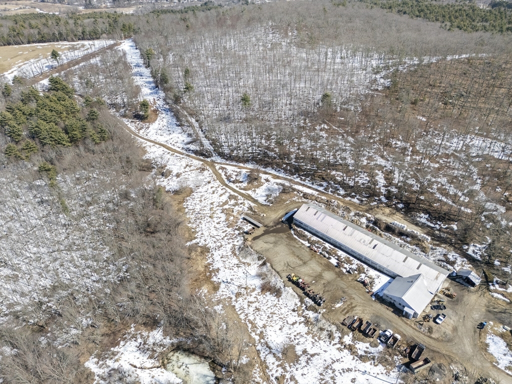 22-25 Macomber Rd, Monson, Massachusetts 01057