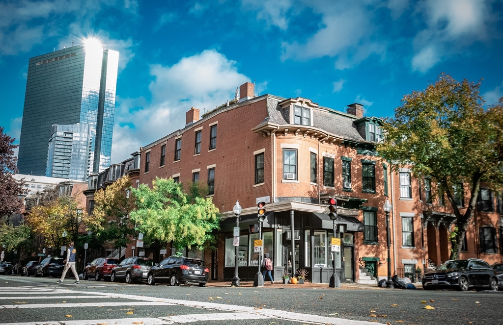 53 Dartmouth, Boston, Massachusetts 02116