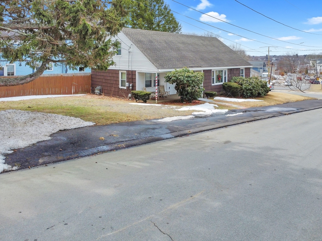 1 Macon Avenue, Haverhill, Massachusetts 01830