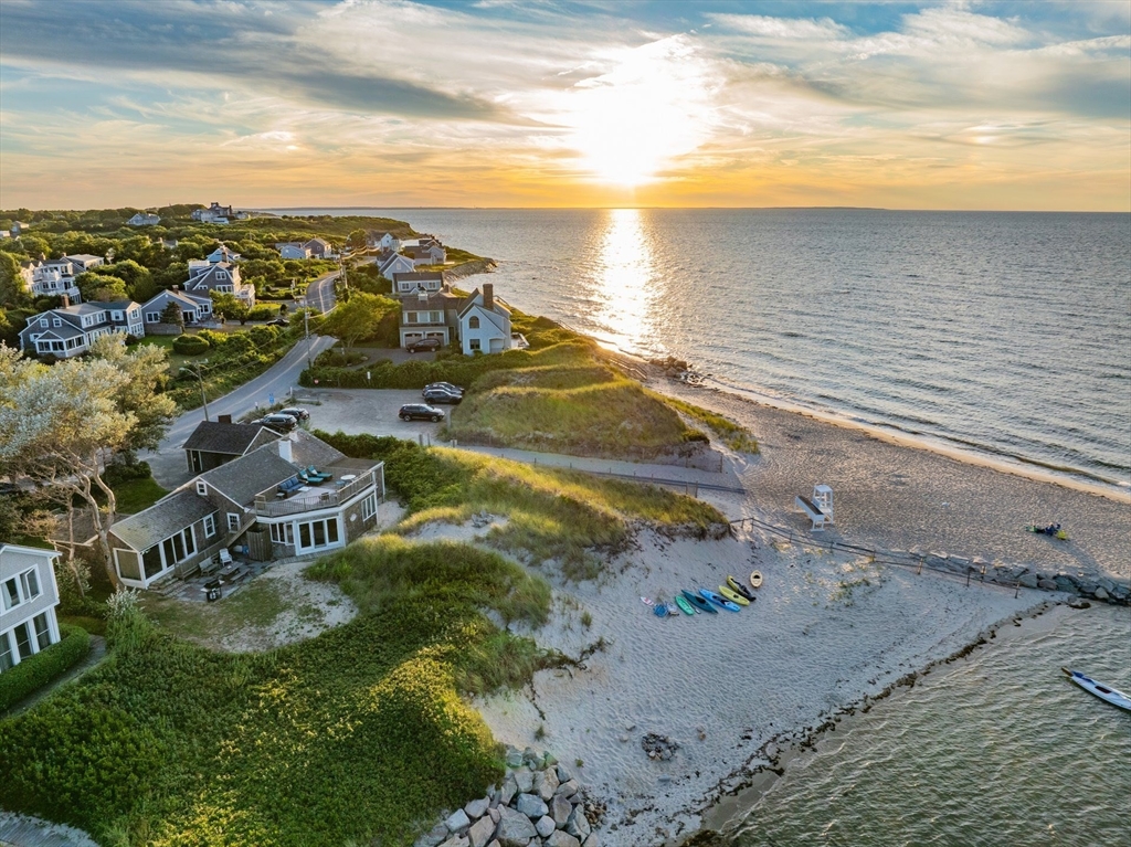 40 Harbor Road, Dennis, Massachusetts 02641