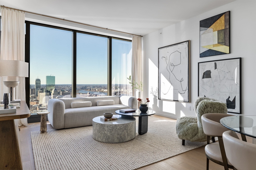 682 Atlantic Ave, Boston, Massachusetts 02111