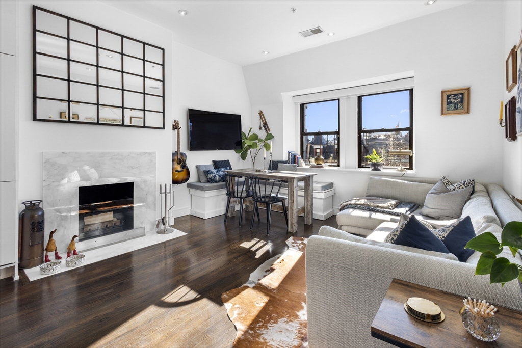 555 Columbus Ave, Boston, Massachusetts 02118