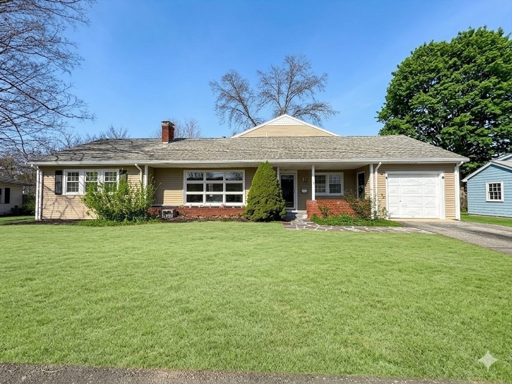 15 Alroy Rd, Weymouth, Massachusetts 02190