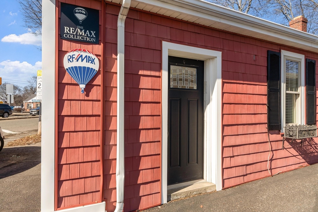 782 Salem Street, Lynnfield, Massachusetts 01940