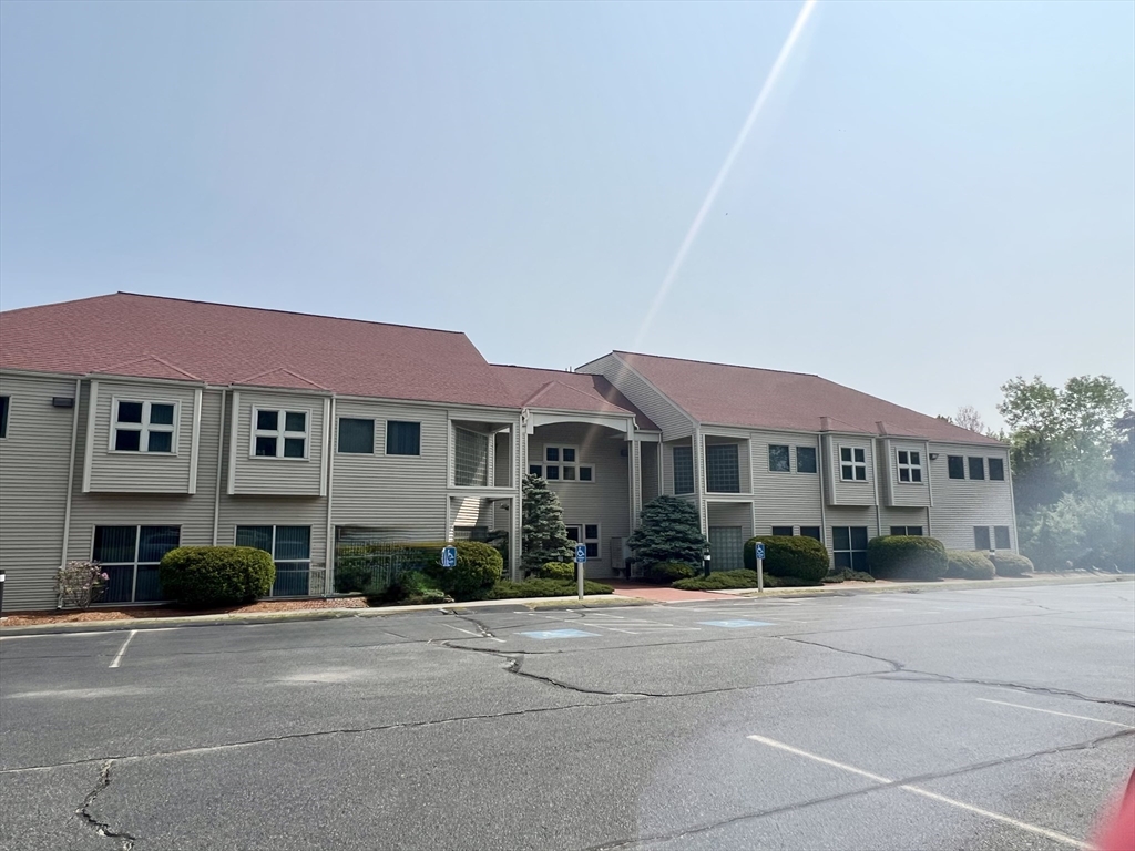 10 River Rd, Uxbridge, Massachusetts 01569