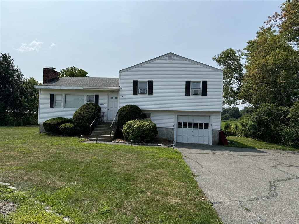 587R rear Boston Road, Billerica, Massachusetts 01821