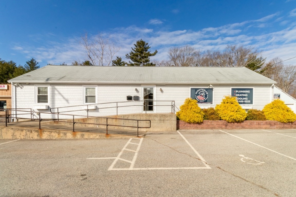 1581 Main Street, Weymouth, Massachusetts 02190