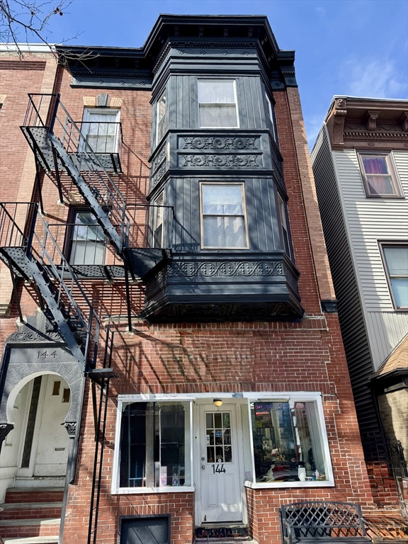 144 Chelsea Street, Boston, Massachusetts 02128