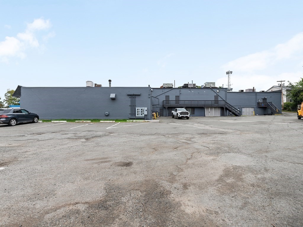 32 Hamilton Street, Saugus, Massachusetts 01906