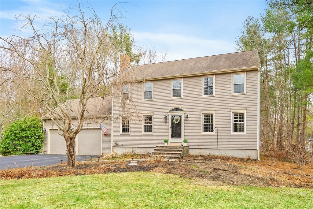 39 Heritage Way, Taunton, Massachusetts 02780