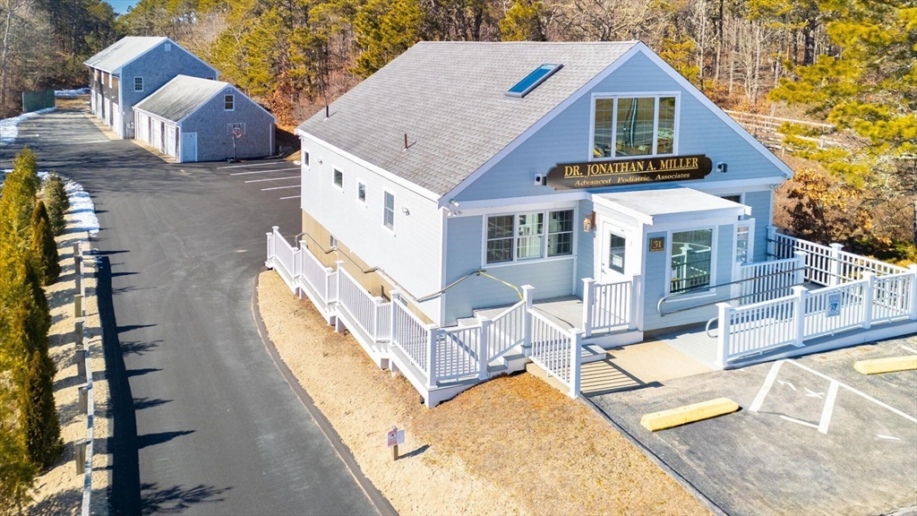 31 Meetinghouse, Chatham, Massachusetts 02659