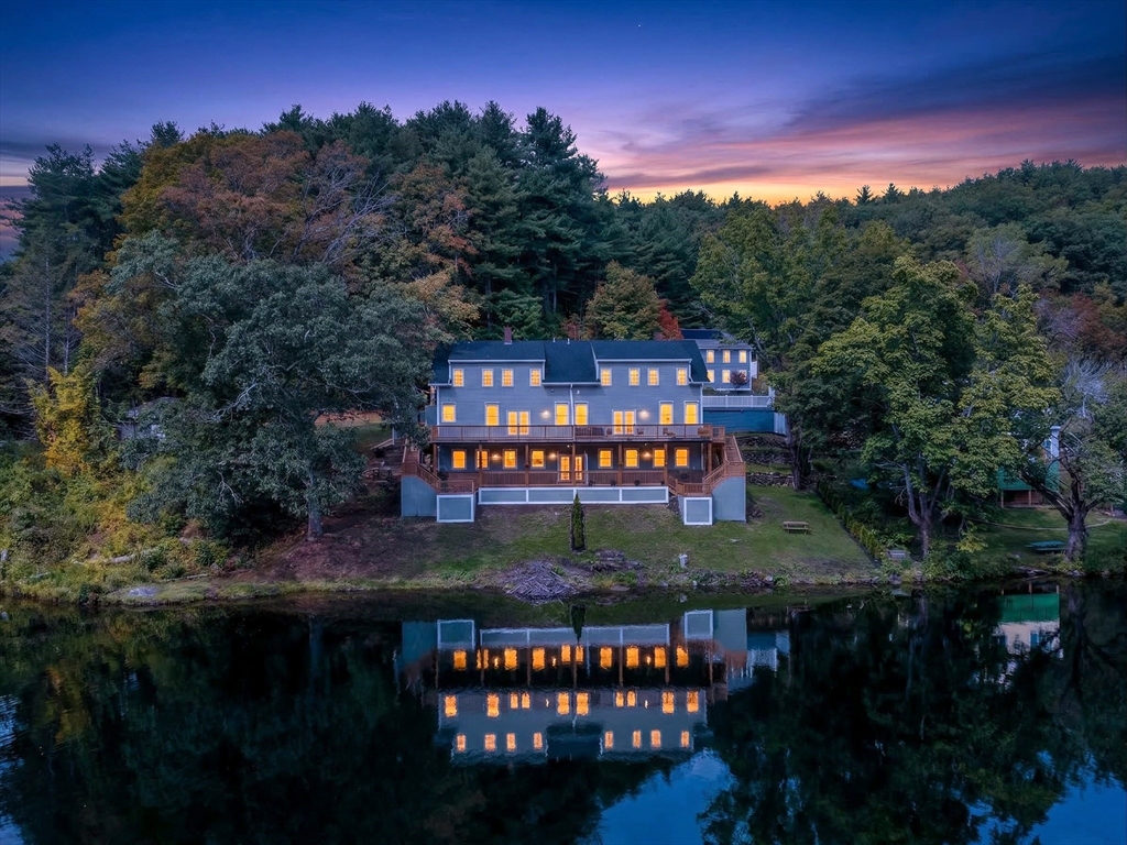 286 Grove St, Clinton, Massachusetts 01510