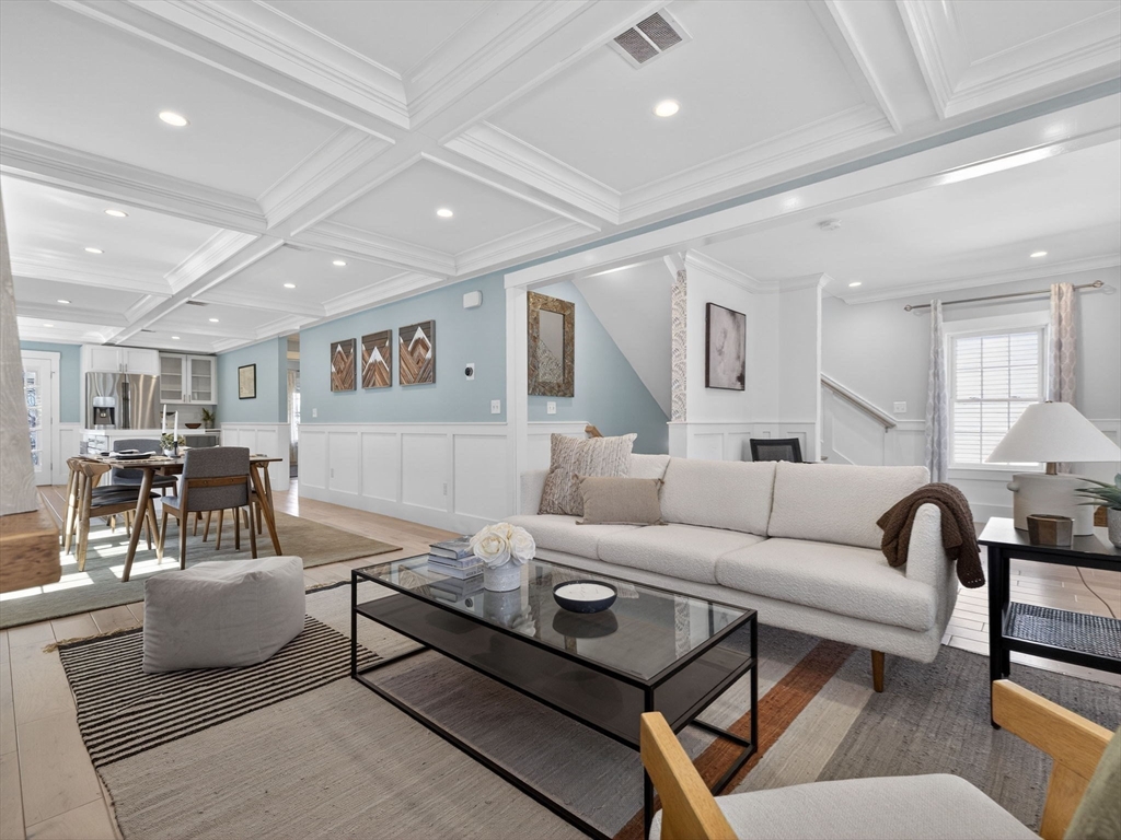 57 Farragut Ave, Somerville, Massachusetts 02144