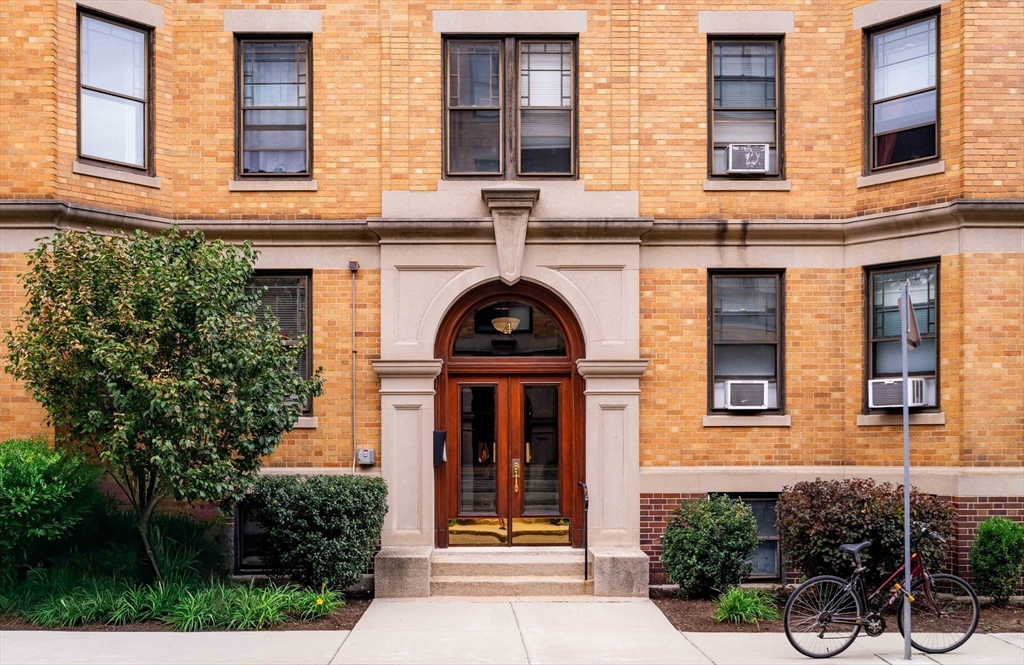 4 Newport Road, Cambridge, Massachusetts 02140