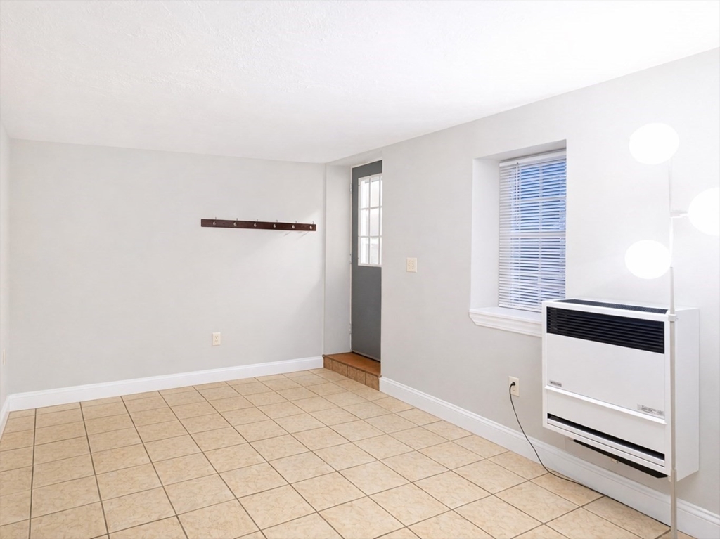 92 School St, Whitman, Massachusetts 02382