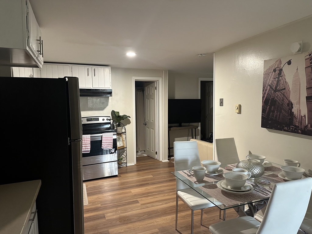 38 Byers St, Springfield, Massachusetts 01105