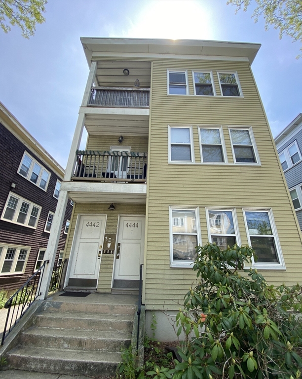 4442 Washington Street, Boston, Massachusetts 02131
