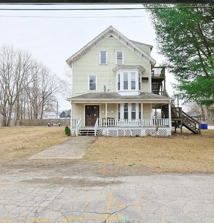 39 Hope, Attleboro, Massachusetts 02703