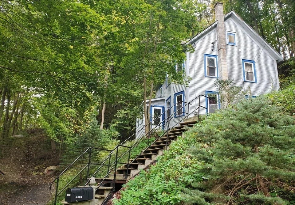 94 Reed St, North Adams, Massachusetts 01247