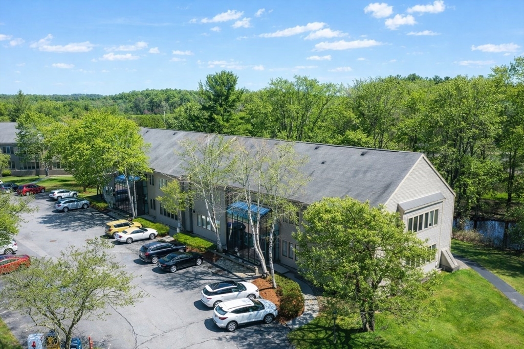 348 Park St, North Reading, Massachusetts 01864