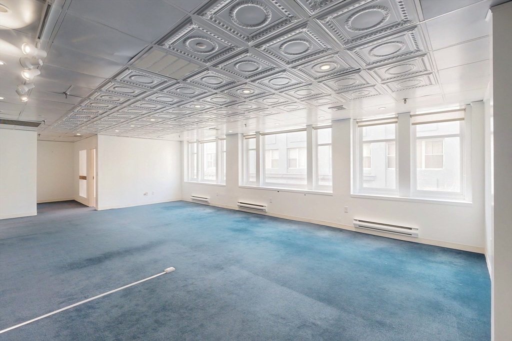 552 Massachusetts Ave, Cambridge, Massachusetts 02139