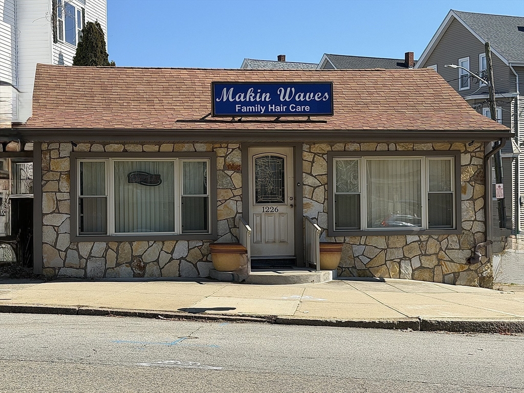 1226 S Main St, Fall River, Massachusetts 02724