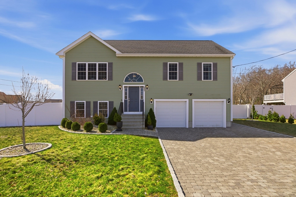 341 Courtney St, Fall River, Massachusetts 02720