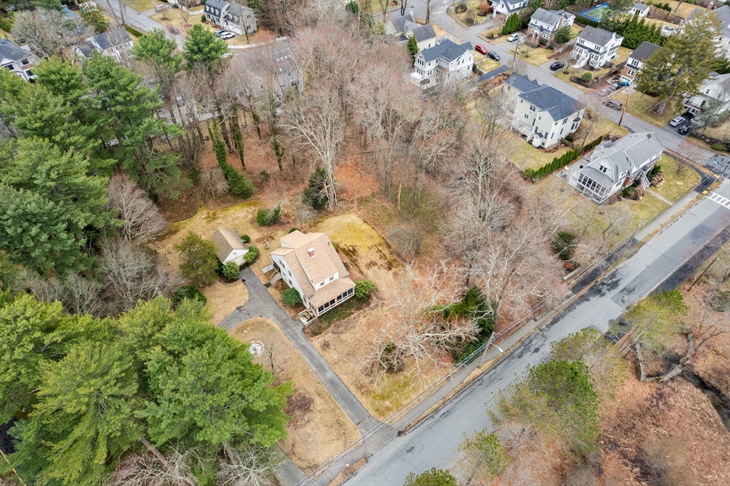 53 Elmwood Rd, Wellesley, Massachusetts 02481