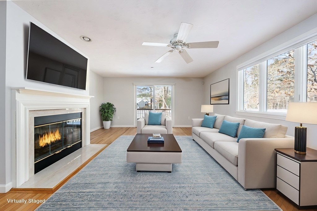 13 Pga Ln, Mashpee, Massachusetts 02649