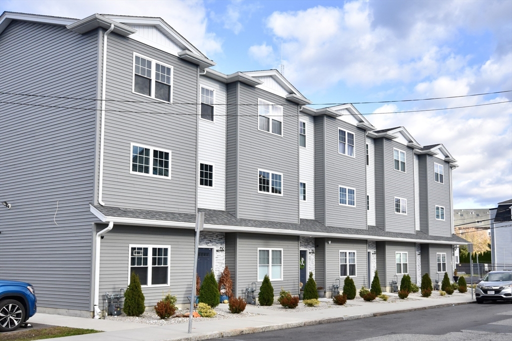 550 Spring Street, Fall River, Massachusetts 02721
