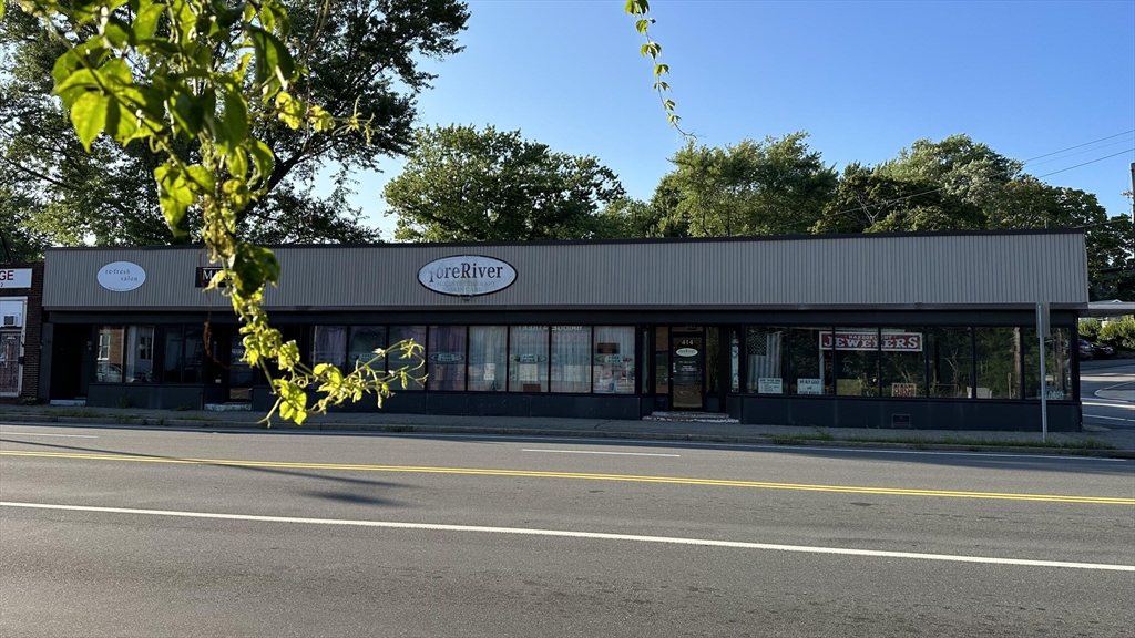 408-416 Bridge St, Weymouth, Massachusetts 02191