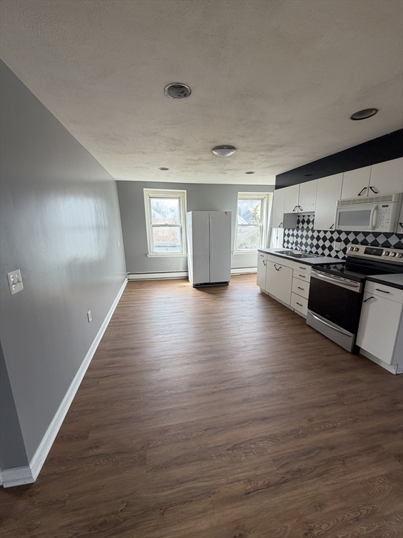 5 Washington Sq, Gloucester, Massachusetts 01930