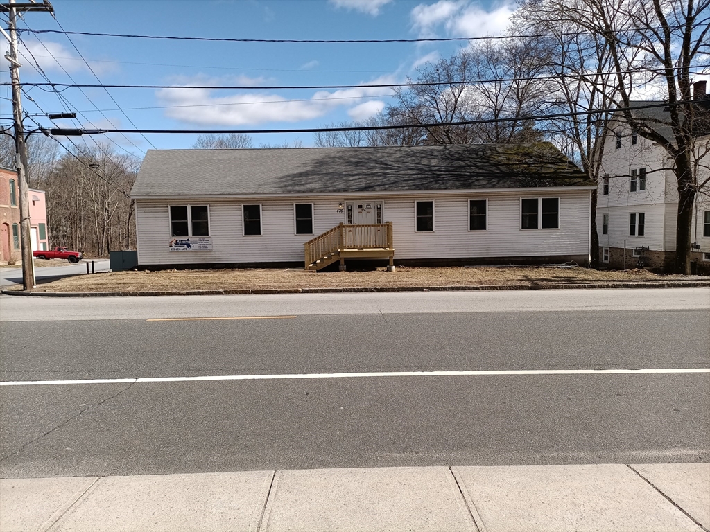 476 Worcester Street, Southbridge, Massachusetts 01550