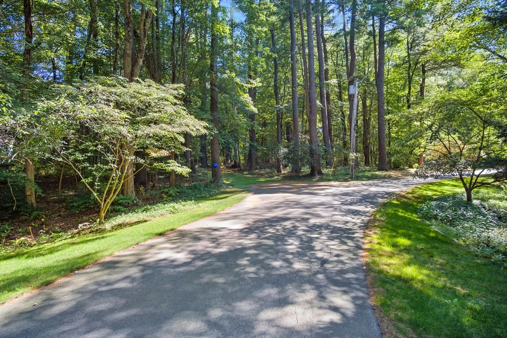 27 Pleasant St, West Newbury, Massachusetts 01985